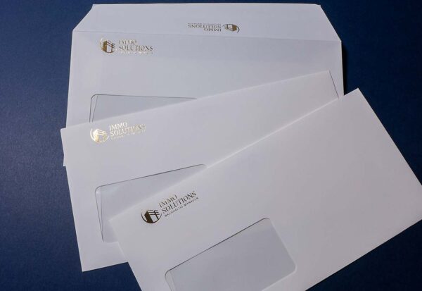 Briefpapier und Kuverts mit Gold- oder Silberprägung